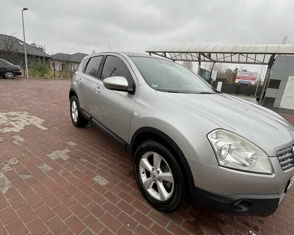 Сірий Ніссан Кашкай, об'ємом двигуна 1.46 л та пробігом 225 тис. км за 8200 $, фото 1 на Automoto.ua