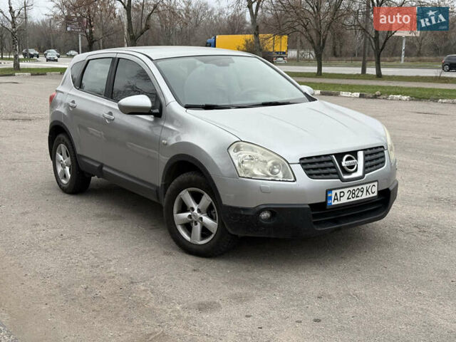 Серый Ниссан Кашкай, объемом двигателя 2 л и пробегом 130 тыс. км за 8200 $, фото 4 на Automoto.ua