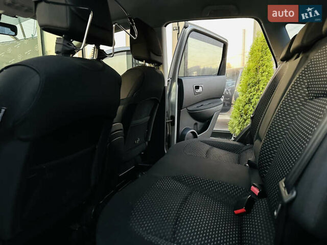 Сірий Ніссан Кашкай, об'ємом двигуна 2 л та пробігом 170 тис. км за 9200 $, фото 16 на Automoto.ua