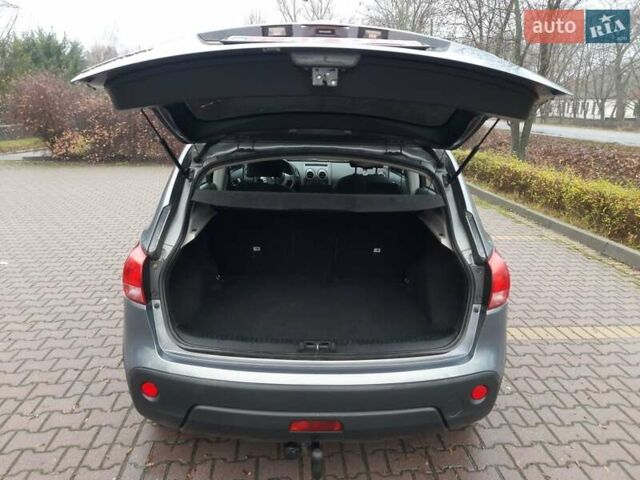 Серый Ниссан Кашкай, объемом двигателя 1.6 л и пробегом 241 тыс. км за 7850 $, фото 18 на Automoto.ua