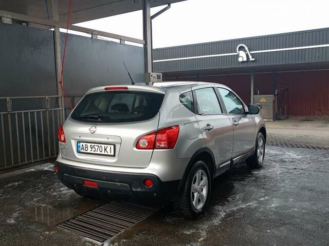 Серый Ниссан Кашкай, объемом двигателя 1.6 л и пробегом 250 тыс. км за 7700 $, фото 3 на Automoto.ua