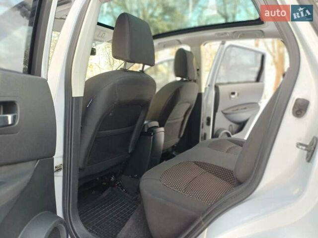 Серый Ниссан Кашкай, объемом двигателя 2 л и пробегом 277 тыс. км за 8100 $, фото 29 на Automoto.ua