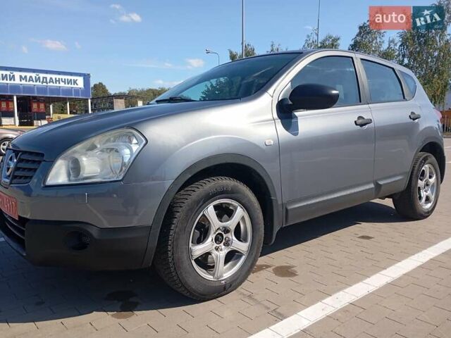 Серый Ниссан Кашкай, объемом двигателя 1.6 л и пробегом 200 тыс. км за 7650 $, фото 7 на Automoto.ua