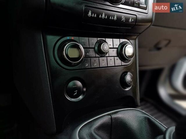 Ніссан Кашкай 2007 у Дрогобичі на Automoto.ua Сірий Ніссан Кашкай, об'ємом двигуна 2 л та пробігом 277 тис. км за 8450 $, фото 23 на Automoto.ua