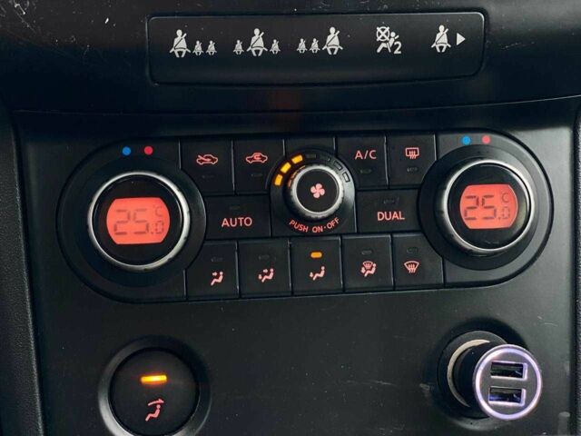 Серый Ниссан Кашкай, объемом двигателя 2 л и пробегом 174 тыс. км за 7490 $, фото 14 на Automoto.ua