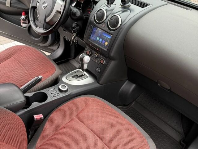 Серый Ниссан Кашкай, объемом двигателя 2 л и пробегом 260 тыс. км за 8100 $, фото 6 на Automoto.ua