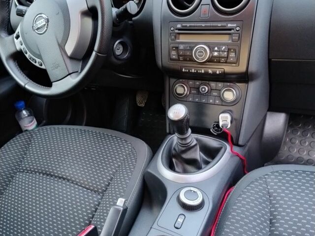 Ніссан Кашкай 2007 у Ужгороді на Automoto.ua Сірий Ніссан Кашкай, об'ємом двигуна 2 л та пробігом 287 тис. км за 8200 $, фото 6 на Automoto.ua