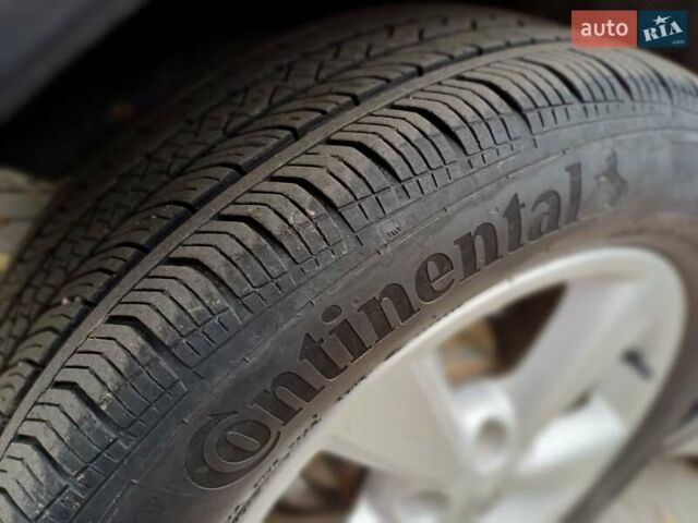 Ніссан Кашкай 2007 у Дрогобичі на Automoto.ua Сірий Ніссан Кашкай, об'ємом двигуна 2 л та пробігом 277 тис. км за 8450 $, фото 32 на Automoto.ua