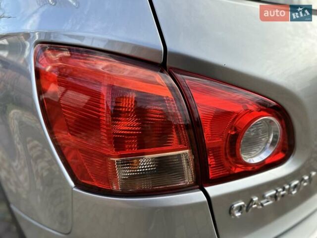 Серый Ниссан Кашкай, объемом двигателя 2 л и пробегом 146 тыс. км за 8900 $, фото 35 на Automoto.ua