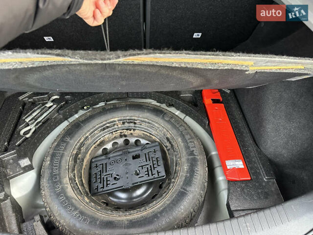 Сірий Ніссан Кашкай, об'ємом двигуна 1.5 л та пробігом 197 тис. км за 8650 $, фото 29 на Automoto.ua