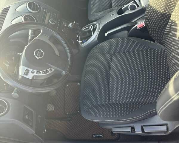 Серый Ниссан Кашкай, объемом двигателя 1.46 л и пробегом 220 тыс. км за 7900 $, фото 7 на Automoto.ua