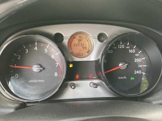 Серый Ниссан Кашкай, объемом двигателя 2 л и пробегом 222 тыс. км за 7950 $, фото 4 на Automoto.ua