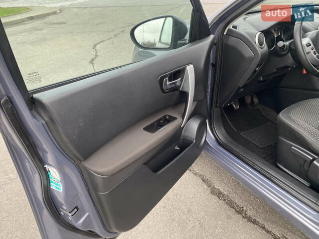 Серый Ниссан Кашкай, объемом двигателя 1.5 л и пробегом 228 тыс. км за 7600 $, фото 19 на Automoto.ua