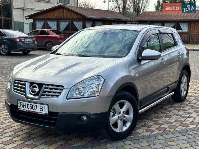 Серый Ниссан Кашкай, объемом двигателя 2 л и пробегом 146 тыс. км за 8900 $, фото 13 на Automoto.ua