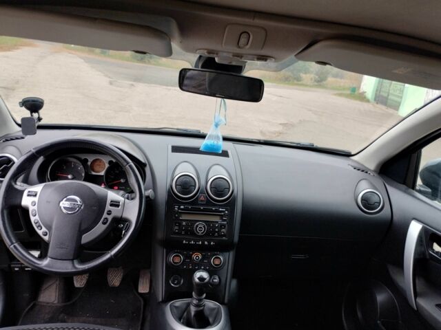 Серый Ниссан Кашкай, объемом двигателя 2 л и пробегом 239 тыс. км за 3900 $, фото 14 на Automoto.ua