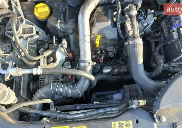 Сірий Ніссан Кашкай, об'ємом двигуна 1.46 л та пробігом 276 тис. км за 7500 $, фото 1 на Automoto.ua