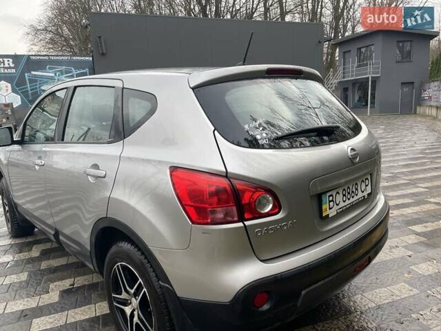 Серый Ниссан Кашкай, объемом двигателя 2 л и пробегом 235 тыс. км за 8300 $, фото 23 на Automoto.ua