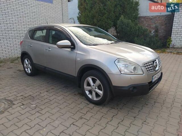 Сірий Ніссан Кашкай, об'ємом двигуна 2 л та пробігом 197 тис. км за 8800 $, фото 5 на Automoto.ua