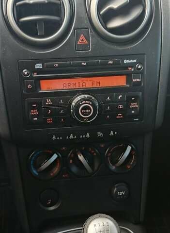 Сірий Ніссан Кашкай, об'ємом двигуна 1.5 л та пробігом 231 тис. км за 7400 $, фото 2 на Automoto.ua