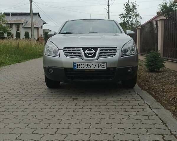 Сірий Ніссан Кашкай, об'ємом двигуна 2 л та пробігом 263 тис. км за 9500 $, фото 1 на Automoto.ua