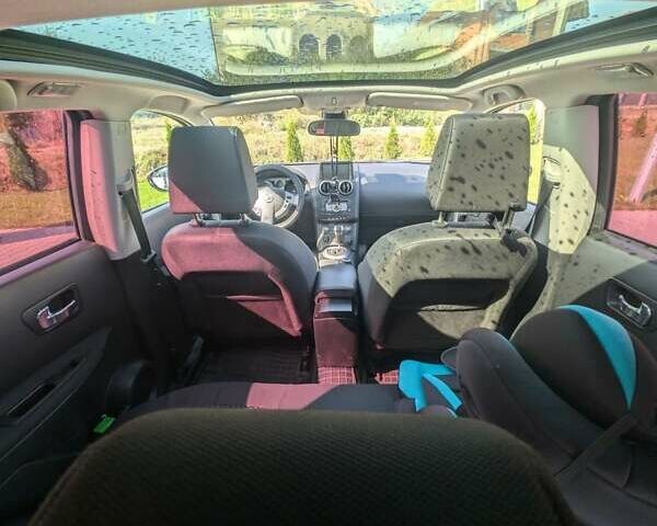 Серый Ниссан Кашкай, объемом двигателя 2 л и пробегом 265 тыс. км за 7800 $, фото 14 на Automoto.ua