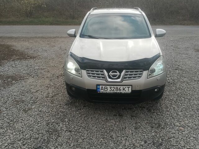 Серый Ниссан Кашкай, объемом двигателя 2 л и пробегом 300 тыс. км за 7950 $, фото 2 на Automoto.ua