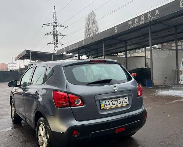 Сірий Ніссан Кашкай, об'ємом двигуна 1.6 л та пробігом 62 тис. км за 7500 $, фото 3 на Automoto.ua