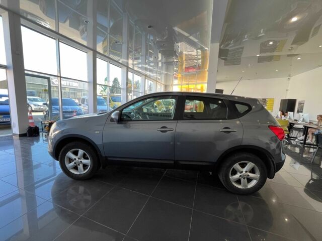 Серый Ниссан Кашкай, объемом двигателя 2 л и пробегом 260 тыс. км за 9000 $, фото 3 на Automoto.ua