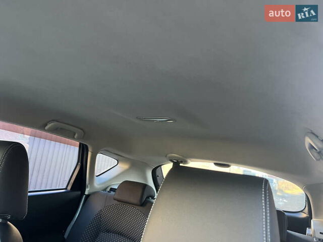 Сірий Ніссан Кашкай, об'ємом двигуна 2 л та пробігом 197 тис. км за 7600 $, фото 33 на Automoto.ua