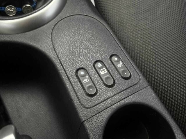 Серый Ниссан Кашкай, объемом двигателя 1.6 л и пробегом 205 тыс. км за 8400 $, фото 22 на Automoto.ua