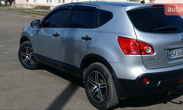 Сірий Ніссан Кашкай, об'ємом двигуна 2 л та пробігом 169 тис. км за 8499 $, фото 5 на Automoto.ua