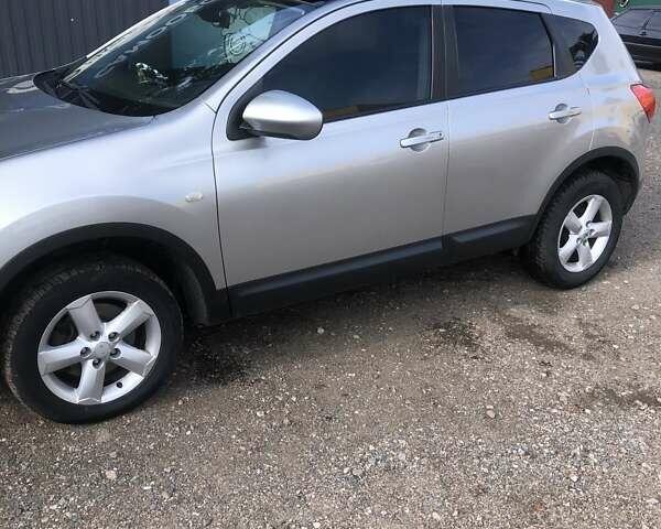 Серый Ниссан Кашкай, объемом двигателя 1.5 л и пробегом 300 тыс. км за 7895 $, фото 12 на Automoto.ua