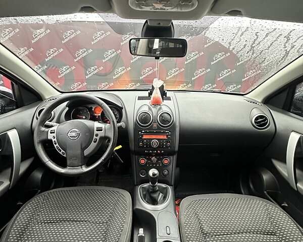 Сірий Ніссан Кашкай, об'ємом двигуна 1.46 л та пробігом 232 тис. км за 8000 $, фото 16 на Automoto.ua