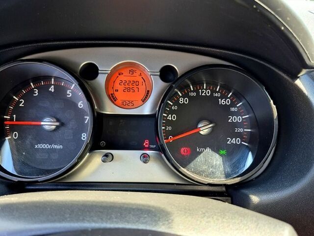 Серый Ниссан Кашкай, объемом двигателя 2 л и пробегом 222 тыс. км за 7600 $, фото 12 на Automoto.ua