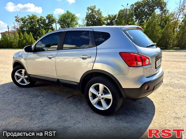 Серый Ниссан Кашкай, объемом двигателя 2 л и пробегом 222 тыс. км за 7600 $, фото 4 на Automoto.ua