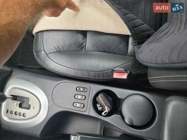 Серый Ниссан Кашкай, объемом двигателя 1.99 л и пробегом 220 тыс. км за 7899 $, фото 17 на Automoto.ua