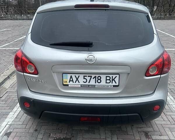 Сірий Ніссан Кашкай, об'ємом двигуна 1.6 л та пробігом 131 тис. км за 7500 $, фото 2 на Automoto.ua