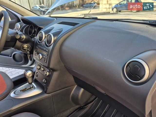 Серый Ниссан Кашкай, объемом двигателя 2 л и пробегом 97 тыс. км за 10300 $, фото 47 на Automoto.ua