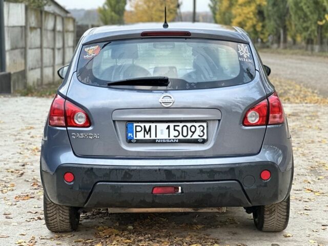 Серый Ниссан Кашкай, объемом двигателя 2 л и пробегом 350 тыс. км за 3700 $, фото 1 на Automoto.ua