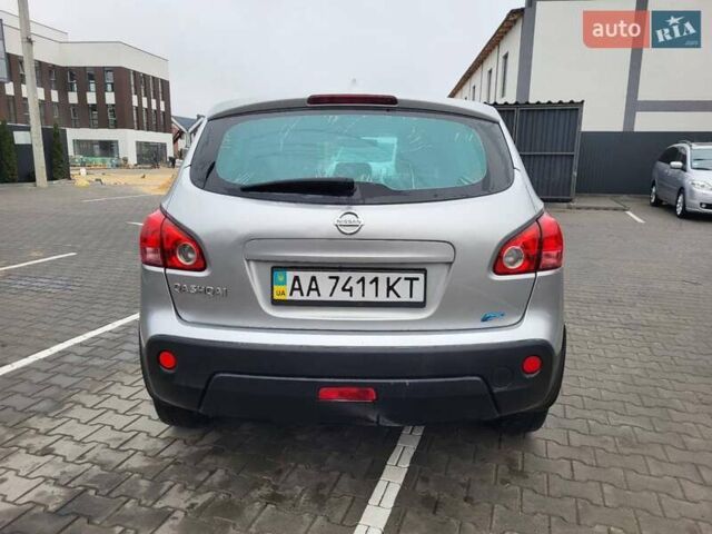 Серый Ниссан Кашкай, объемом двигателя 2 л и пробегом 233 тыс. км за 6500 $, фото 5 на Automoto.ua
