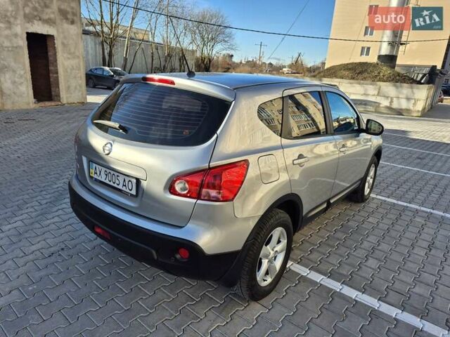 Серый Ниссан Кашкай, объемом двигателя 2 л и пробегом 97 тыс. км за 10300 $, фото 25 на Automoto.ua