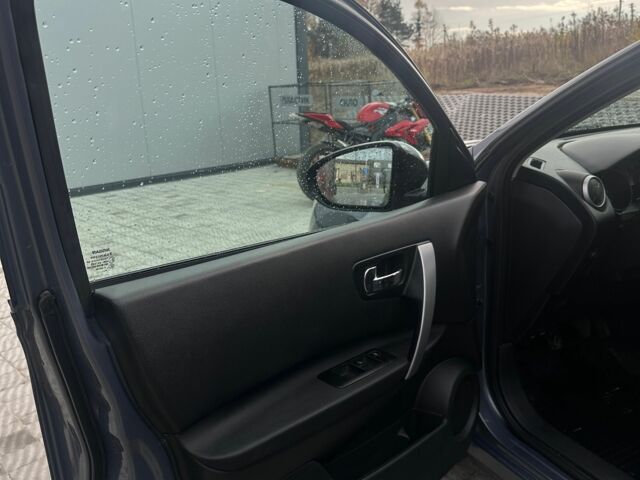 Серый Ниссан Кашкай, объемом двигателя 1.5 л и пробегом 285 тыс. км за 7650 $, фото 7 на Automoto.ua