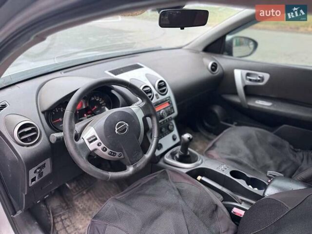 Сірий Ніссан Кашкай, об'ємом двигуна 1.6 л та пробігом 260 тис. км за 2999 $, фото 12 на Automoto.ua