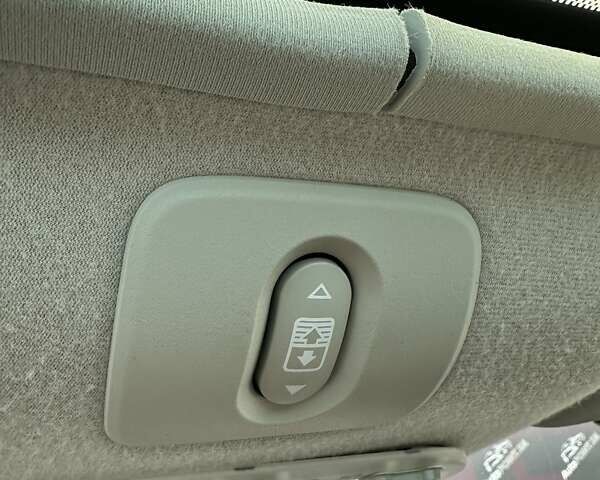 Сірий Ніссан Кашкай, об'ємом двигуна 1.5 л та пробігом 250 тис. км за 8900 $, фото 21 на Automoto.ua