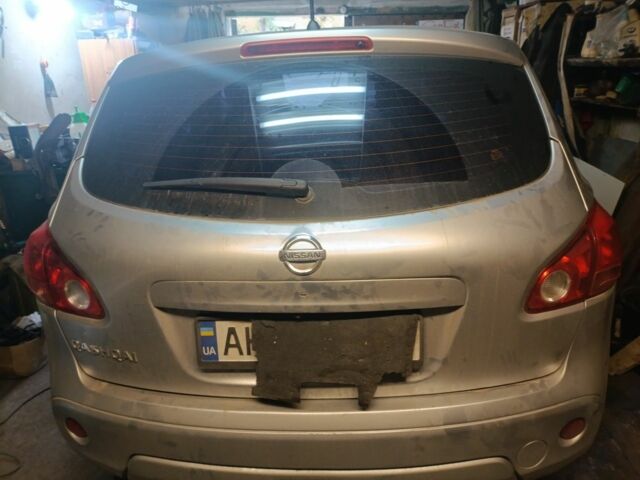 Серый Ниссан Кашкай, объемом двигателя 2 л и пробегом 172 тыс. км за 3000 $, фото 13 на Automoto.ua