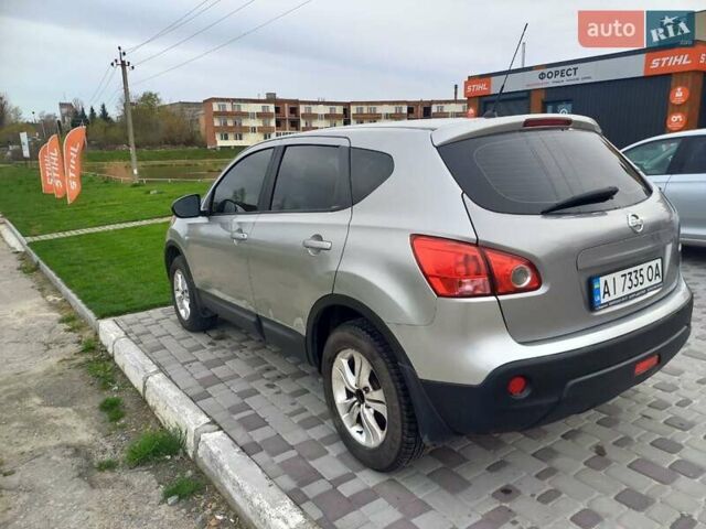 Сірий Ніссан Кашкай, об'ємом двигуна 2 л та пробігом 216 тис. км за 9600 $, фото 2 на Automoto.ua