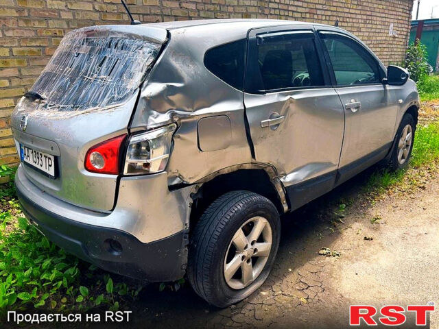 Серый Ниссан Кашкай, объемом двигателя 1.6 л и пробегом 260 тыс. км за 4200 $, фото 5 на Automoto.ua