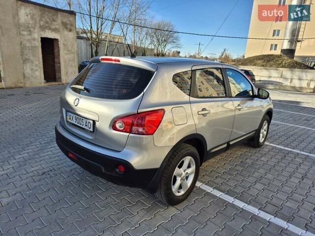 Серый Ниссан Кашкай, объемом двигателя 2 л и пробегом 97 тыс. км за 10300 $, фото 13 на Automoto.ua