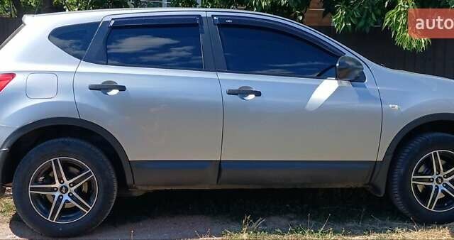 Сірий Ніссан Кашкай, об'ємом двигуна 2 л та пробігом 169 тис. км за 8499 $, фото 1 на Automoto.ua