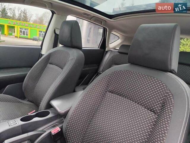 Серый Ниссан Кашкай, объемом двигателя 1.5 л и пробегом 234 тыс. км за 8250 $, фото 30 на Automoto.ua